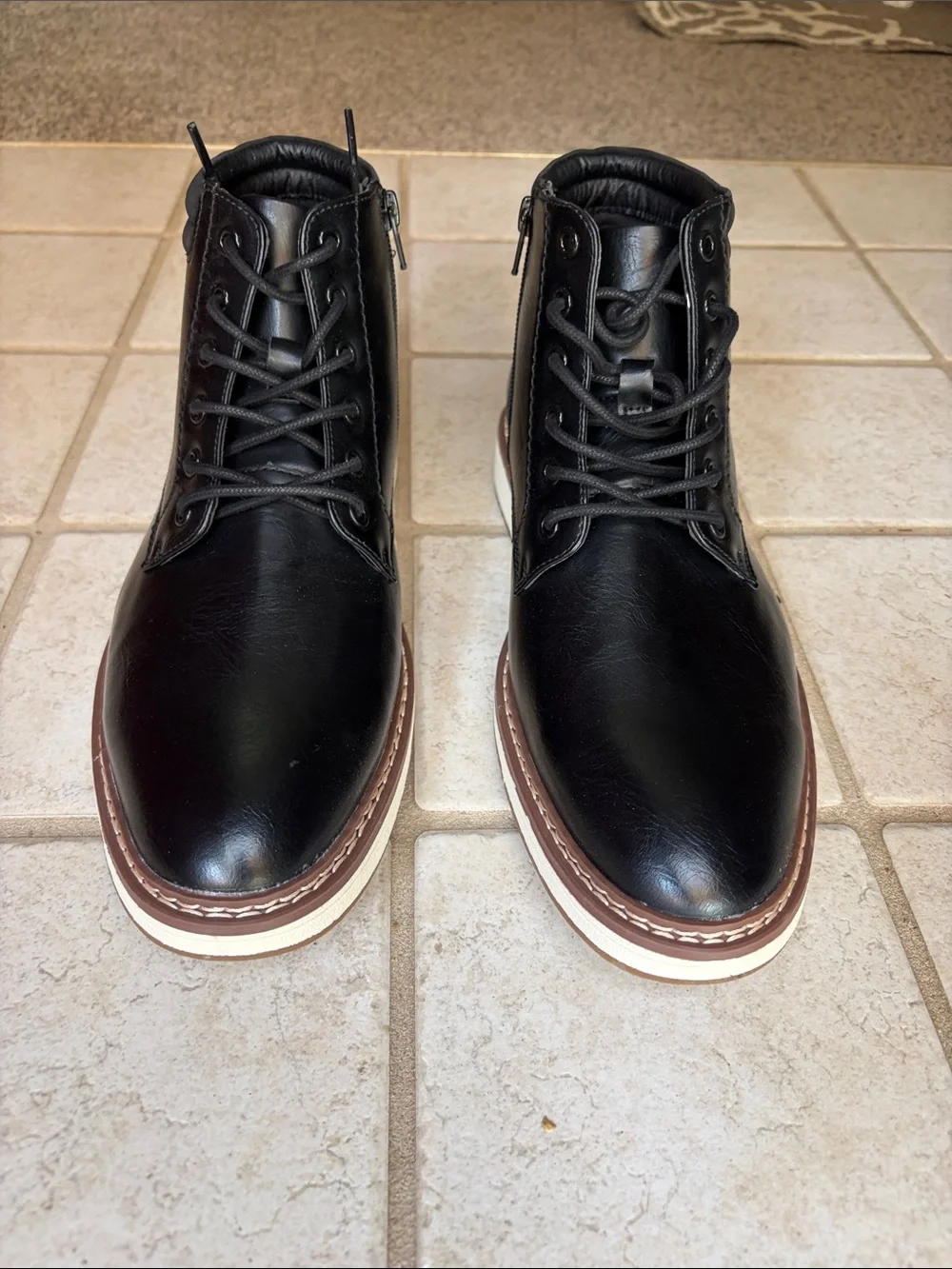Steve Madden Black Lace-Up Leather Boots w/side zipper
